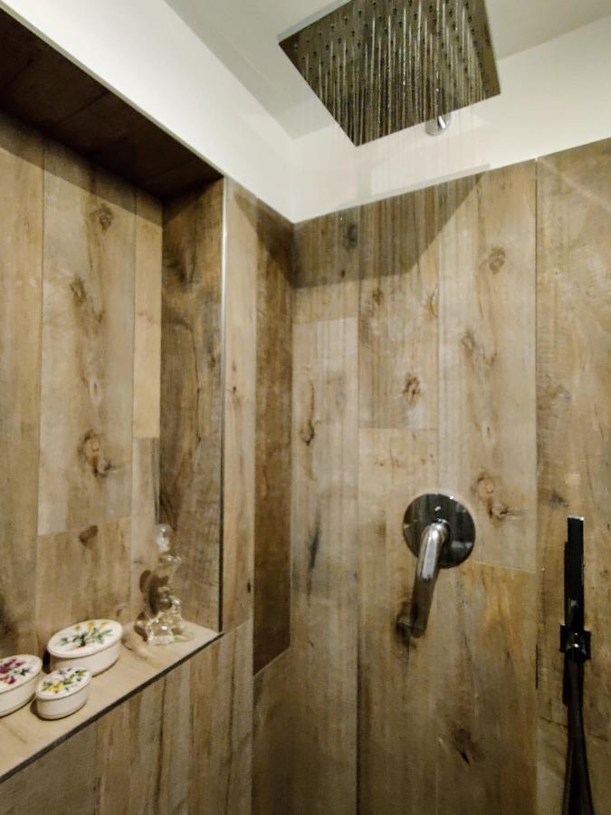 Apartamento Au Fond Du Bourg Aosta Exterior foto